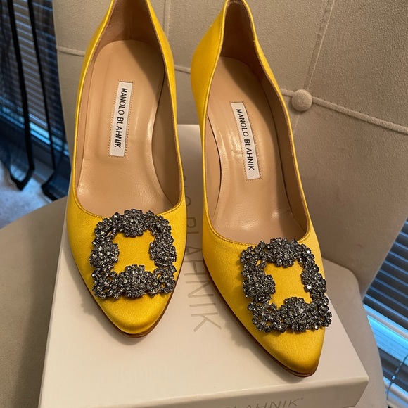 Manolo Blahnik 70mm Hangisi - Picture 2 of 4